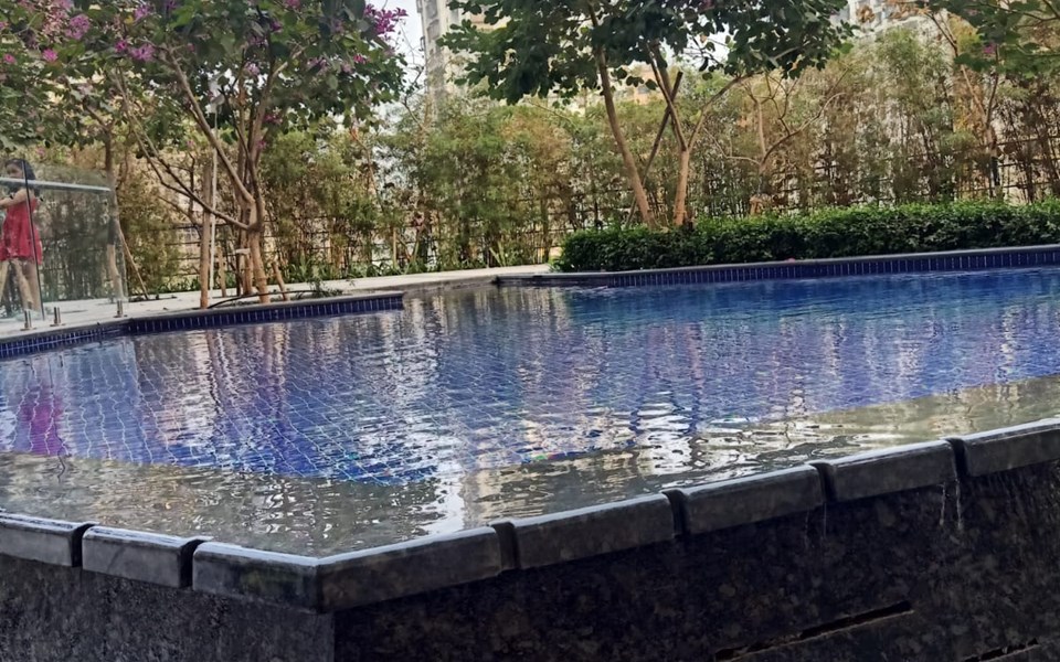 Swimming Pool - Transcon Triumph, Andheri West