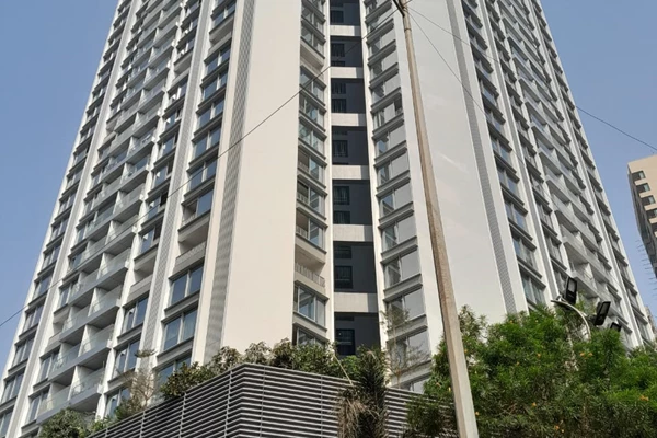 Flat on rent in Oberoi Maxima, Andheri East