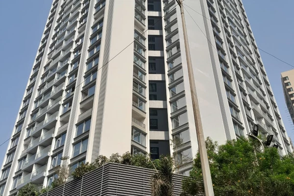 Flat for sale in Oberoi Maxima, Andheri East