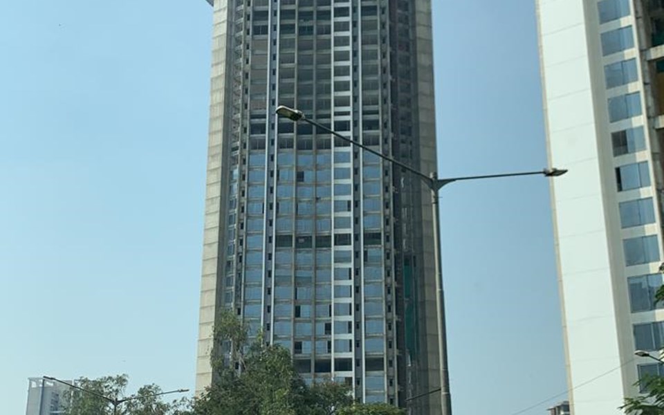 Building - Oberoi Sky City, Borivali East