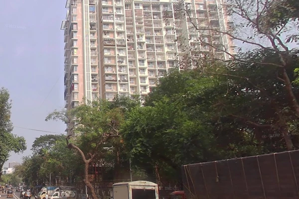 Flat on rent in Aspen Park, Goregaon East