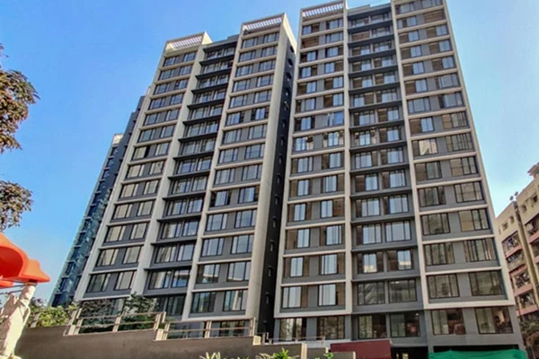 Flat on rent in Kalpataru Primus, Santacruz East