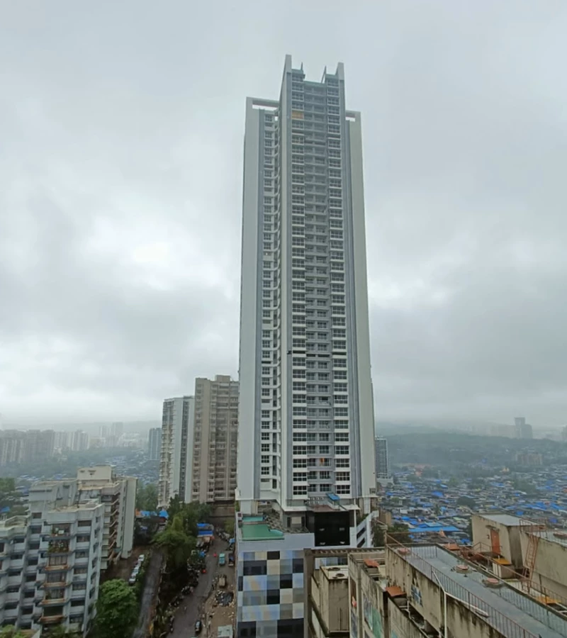 7 - F Residences, Malad East