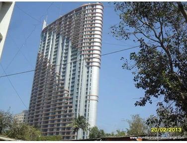 Flat on rent in Raheja Atlantis, Worli