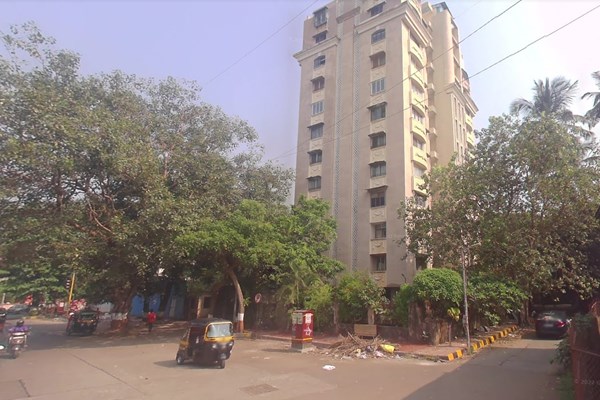 Flat on rent in Bayview Apartment, Bandra West
