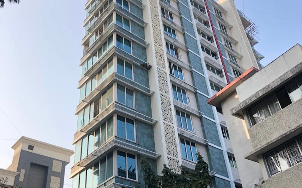 Benezet - Benezet, Bandra West