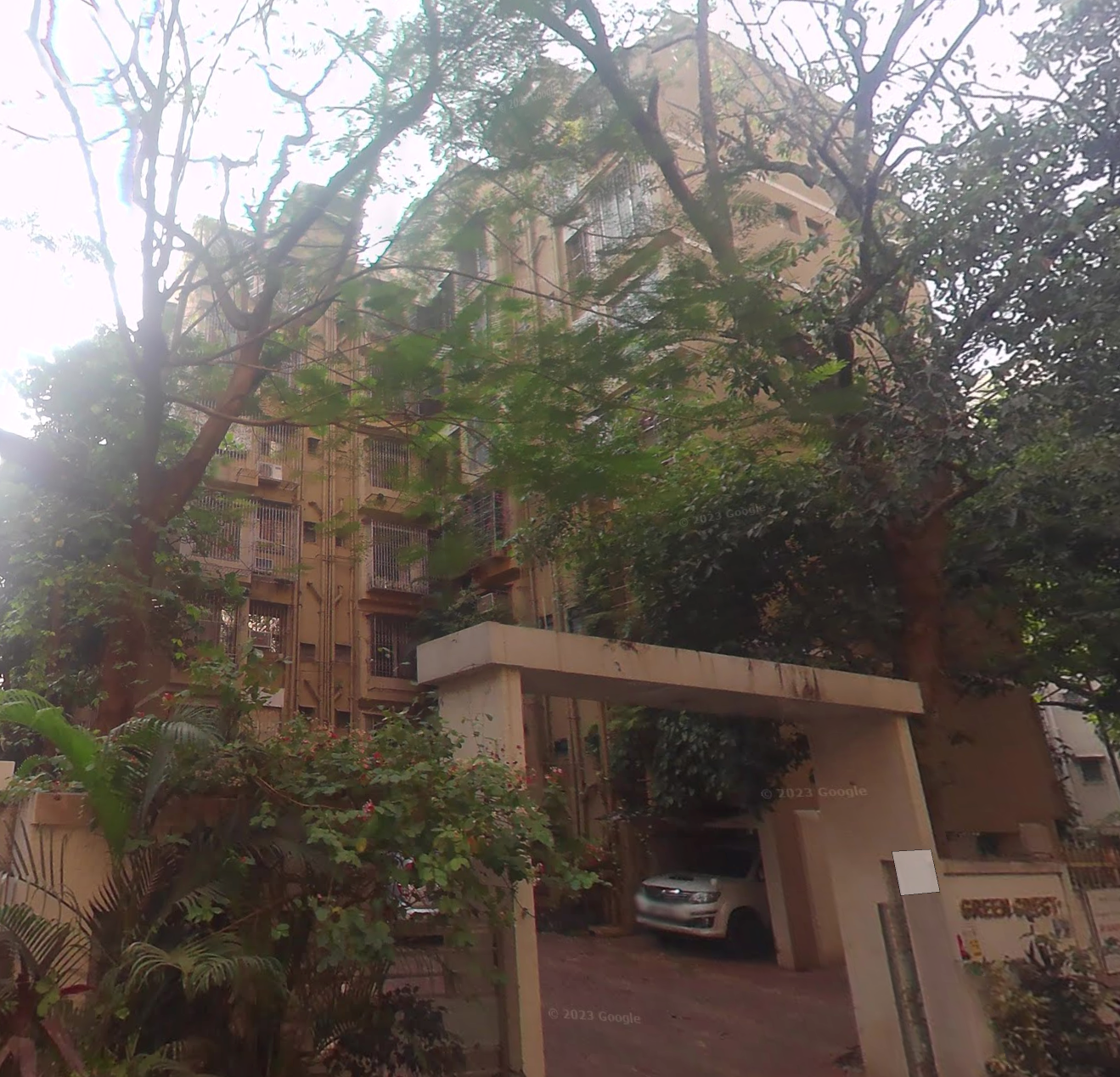 2 BHK Flat on Rent in Andheri West - Green Crest