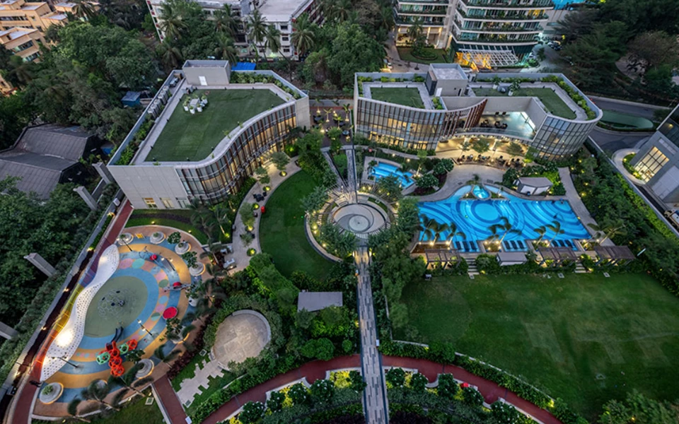 3 - Island City Centre 2, Dadar East