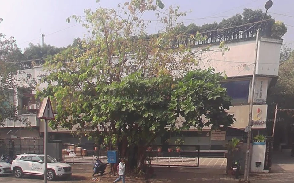 23 - Vikas Center, Santacruz West