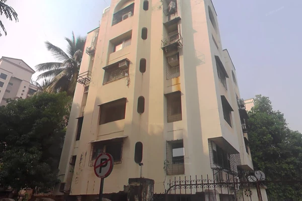 Flat on rent in Sidhivinayak Apartments, Bandra West