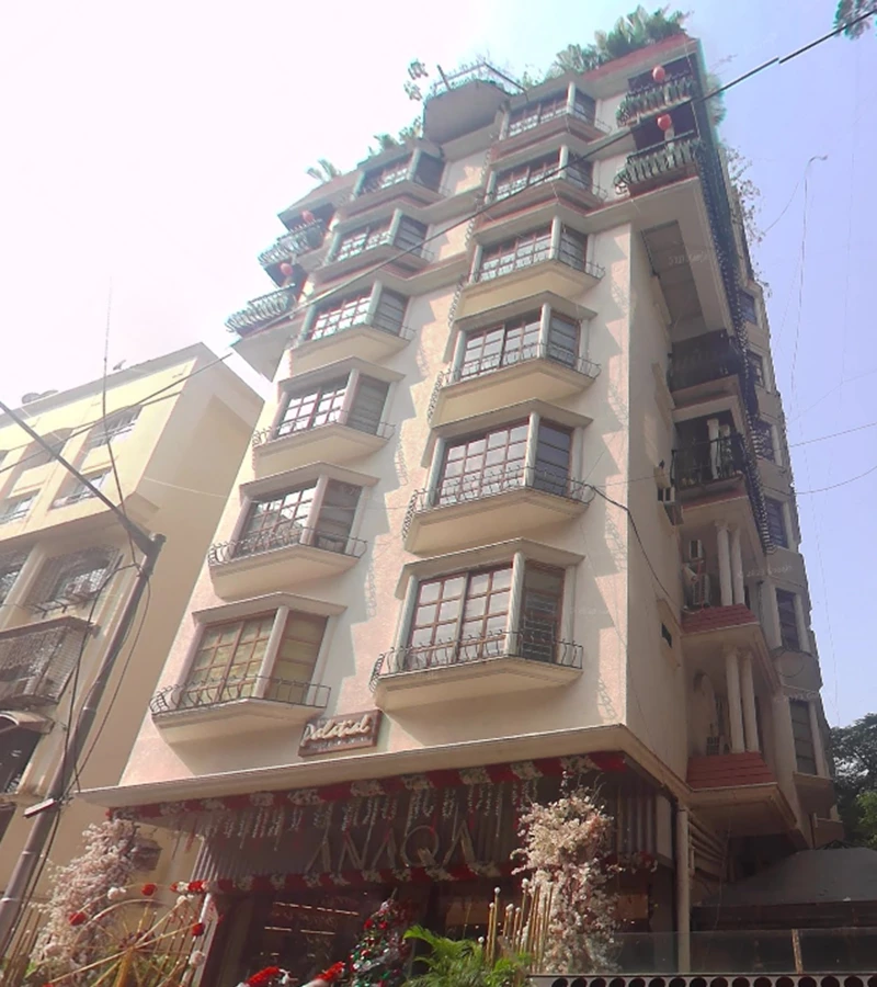 3 - Palatial Apartment, Bandra West