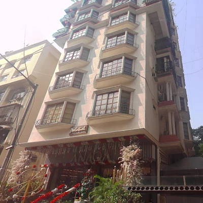 Flat on rent in Palatial Apartment, Bandra West