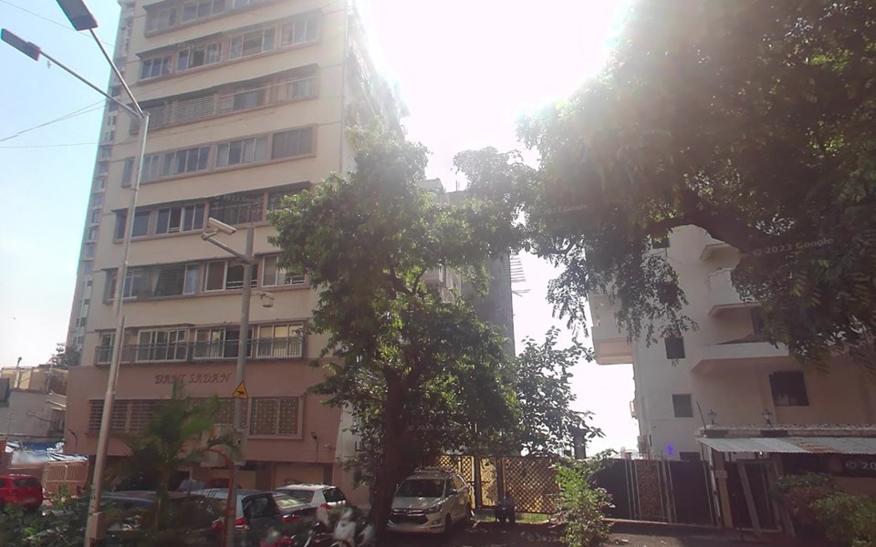 Building - Dani Sadan, Walkeshwar