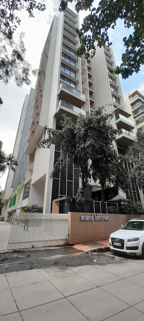 4 BHK Flat on Rent in Santacruz West - Anand Bhuvan