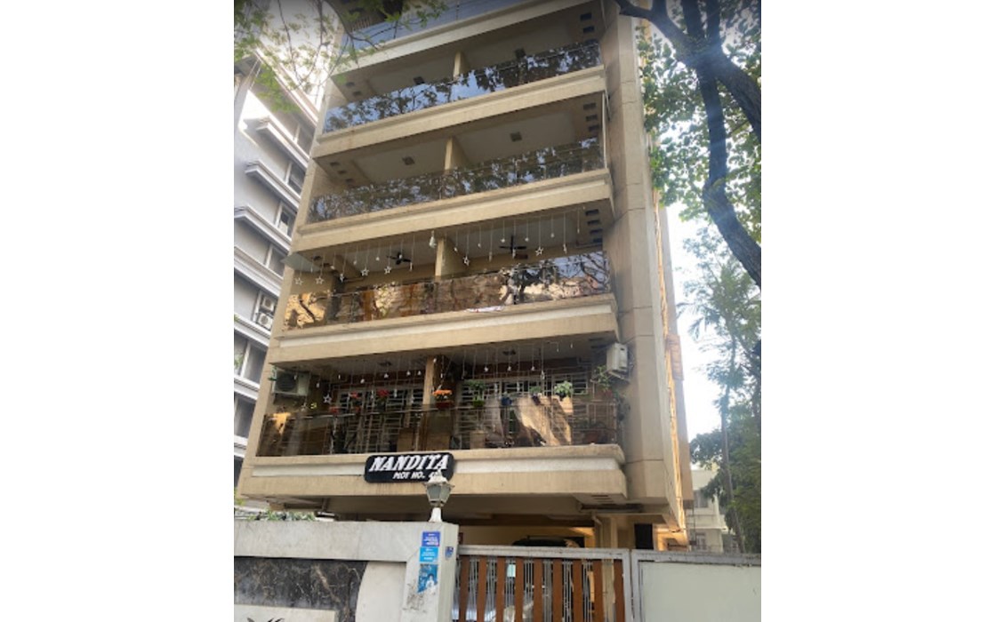 Nandita Apartment, Bandra West Flats Apartments on Rent, Sale & Lease
