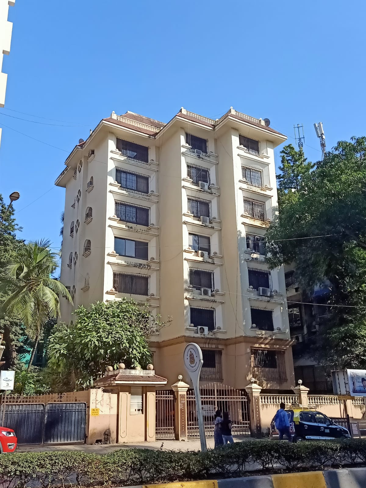 Properties matching to Umesh Tejwani (Goldstone Realty) Requirement of