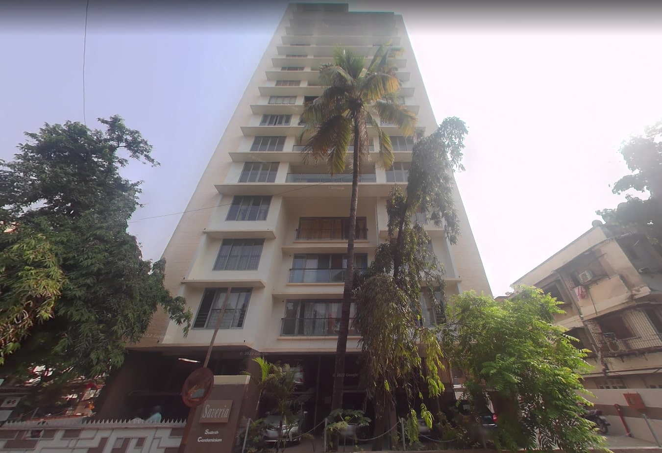 Flat on rent in Saveria, Santacruz West