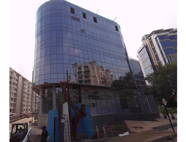 Building - Lodha Supremus, Andheri East