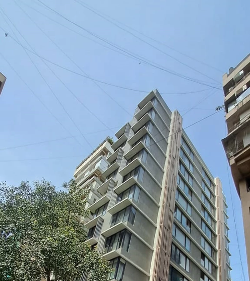 20 - Z 16, Bandra West