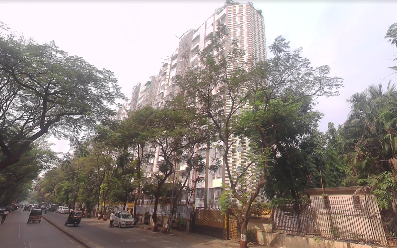 Flat on rent in Skypan, Andheri West