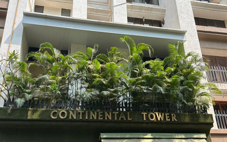 Building - Continental Tower, Bandra West