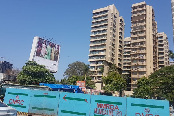 Flat for sale in DLH Swakrut, Andheri West