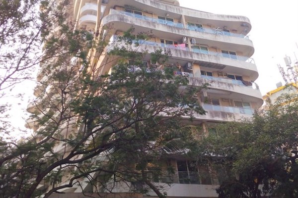 Flat for sale in Dunhill, Khar West