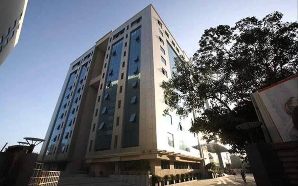 2 - Kanakia Atrium 215, Andheri East