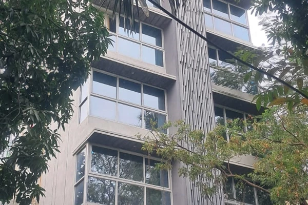 Flat for sale in Singers Wood, Bandra West