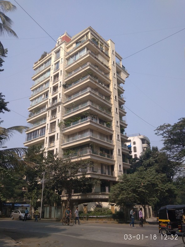 5 BHK Flats for Sale in Ekta Empress, Khar West