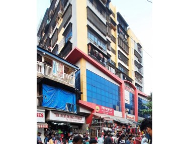 Flat on rent in Yash Plaza, Dadar West