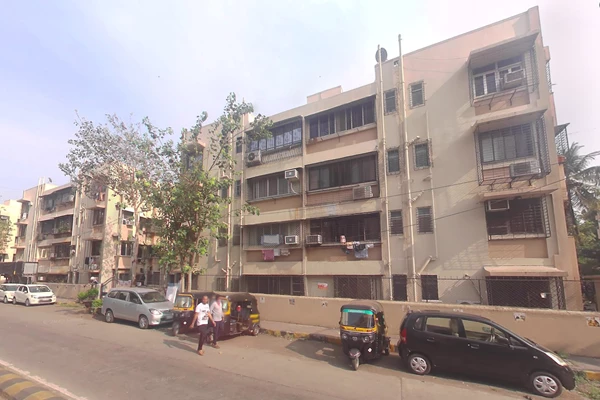 Flat on rent in Versova View, Andheri West