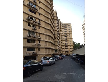 Flat on rent in Embassy Apartments, Nepeansea Road