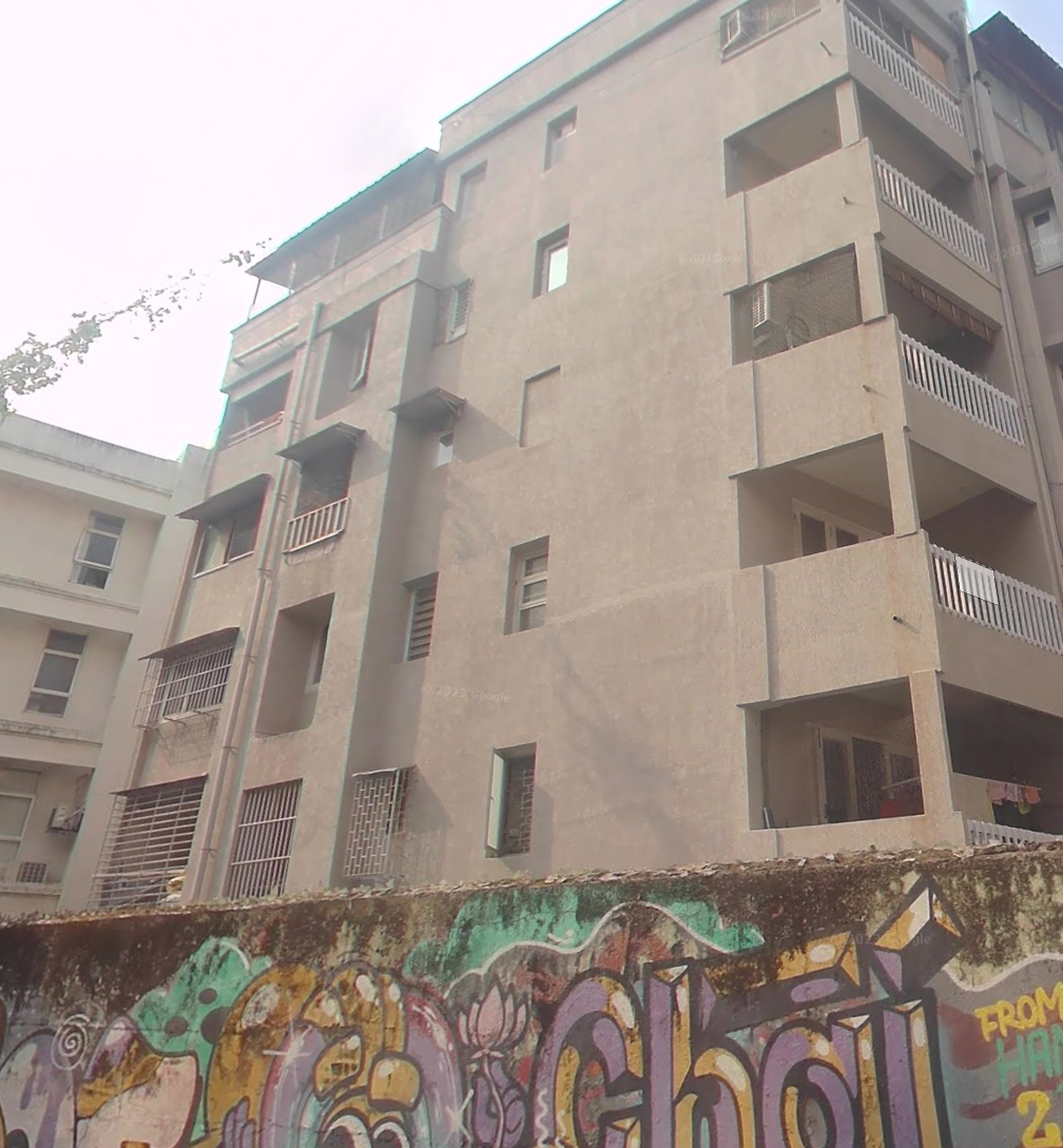 Flat on rent in Ravi Darshan, Bandra West