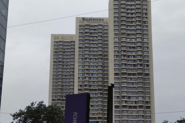 Flat for sale in Rustomjee Elanza, Malad West