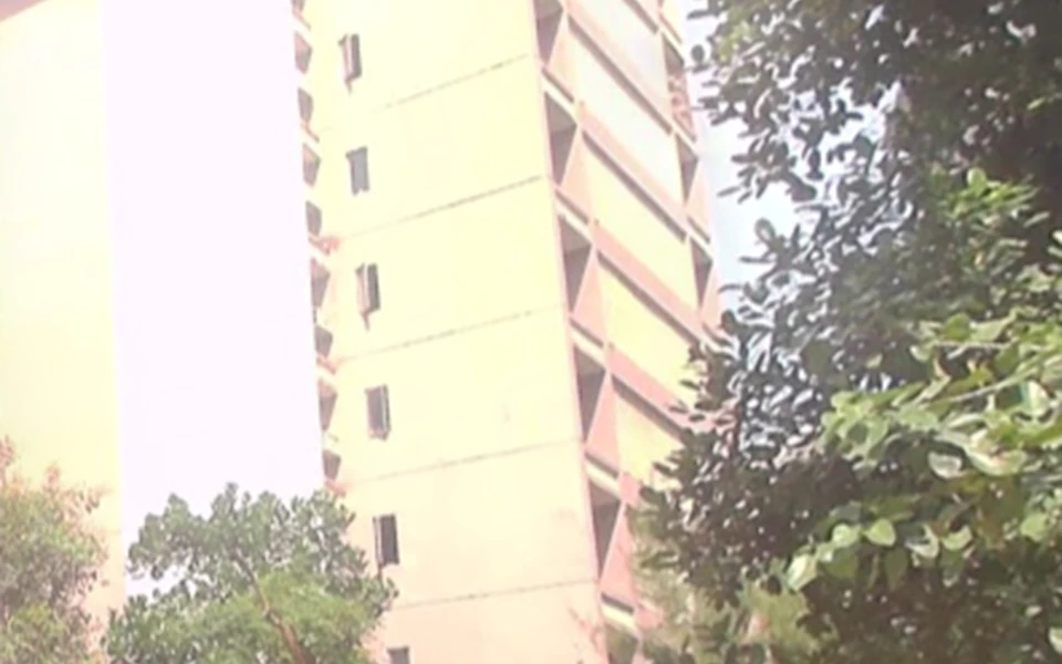 3 - Sanskriti Building, Walkeshwar