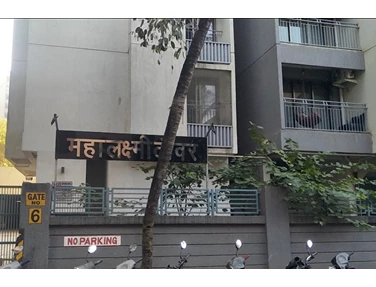 Flat on rent in Mahalakshmi Towers, Andheri West