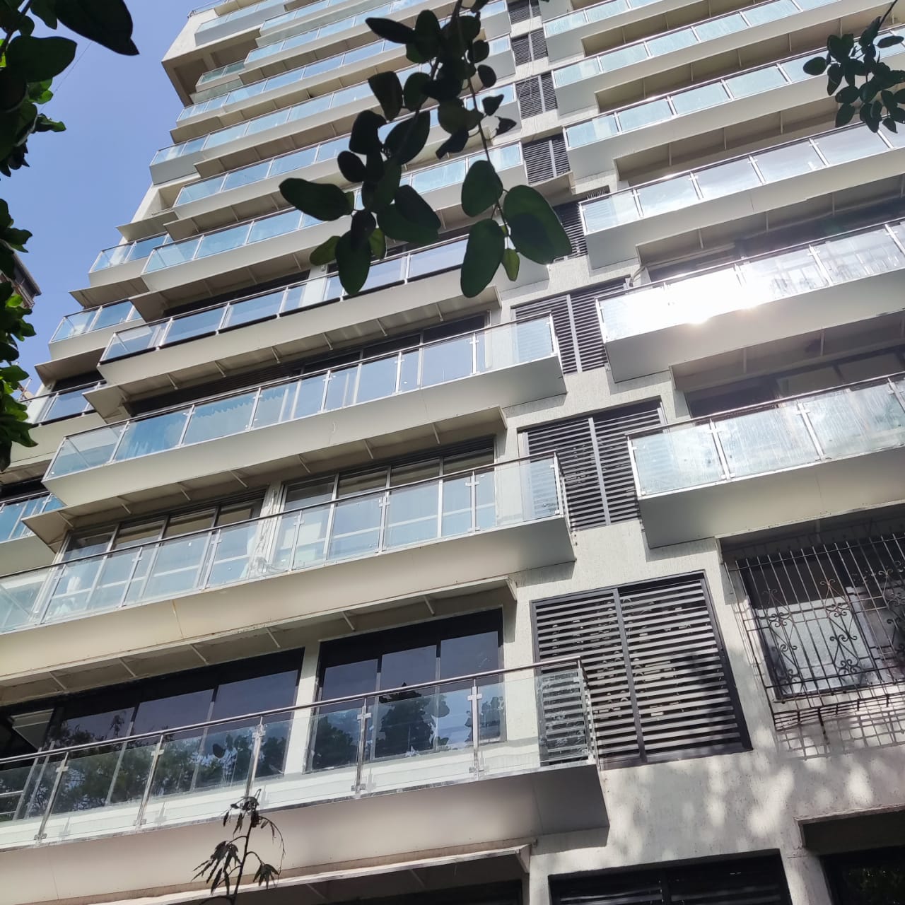 Flat on rent in Neelam Apartments, Bandra West