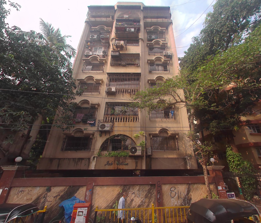 Flat for sale in Jade Garden, Khar West