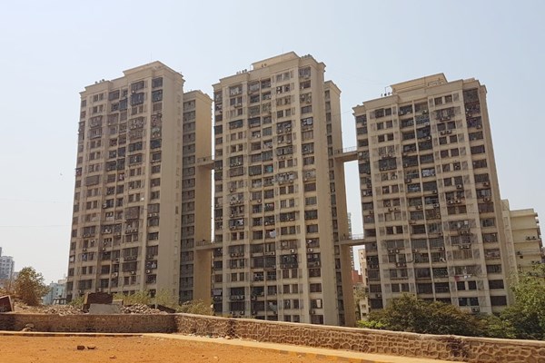 Flat for sale in Evershine Embassy, Andheri West