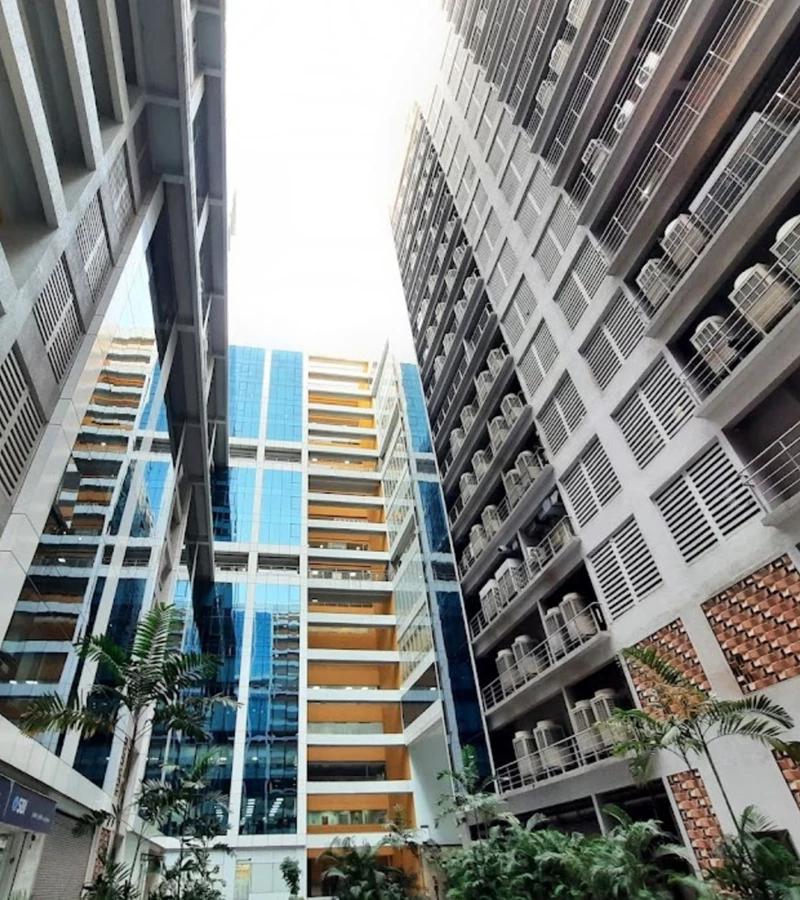 3 - Rupa Solitare, Koparkhairne