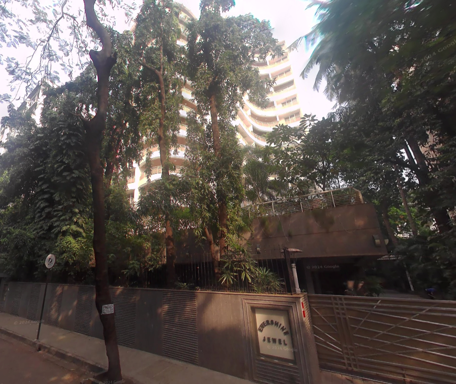 6 BHK Flat for Sale in Khar West - Evershine Jewel