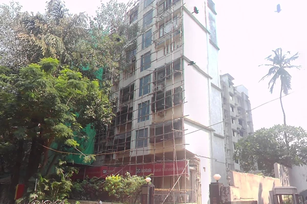 Flat on rent in Indira Apartment, Carmichael Road