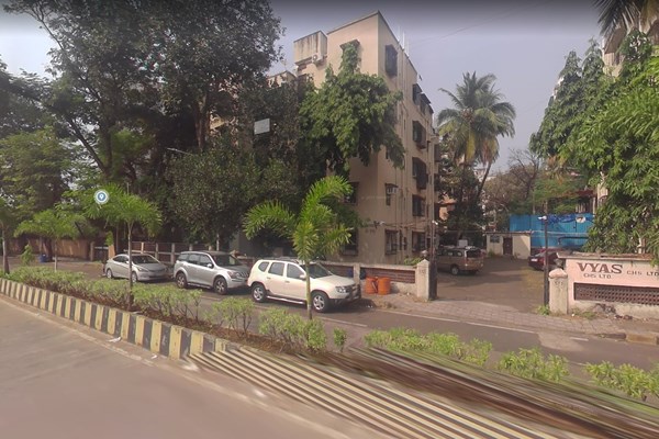 Flat on rent in Vyas , Andheri West