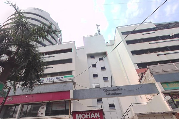 Office on rent in Samarth Vaibhav, Andheri West