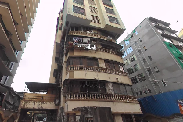 Flat for sale in Bhagwan Cooperative Soc, Khar West