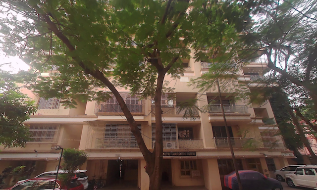 3 BHK Flat for Sale in Bandra West - Garden View