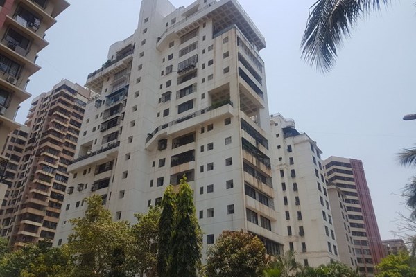 Flat on rent in Godrej Waldorf, Andheri West