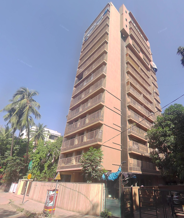 5 BHK Flat for Sale in Juhu - Shreeji krupa