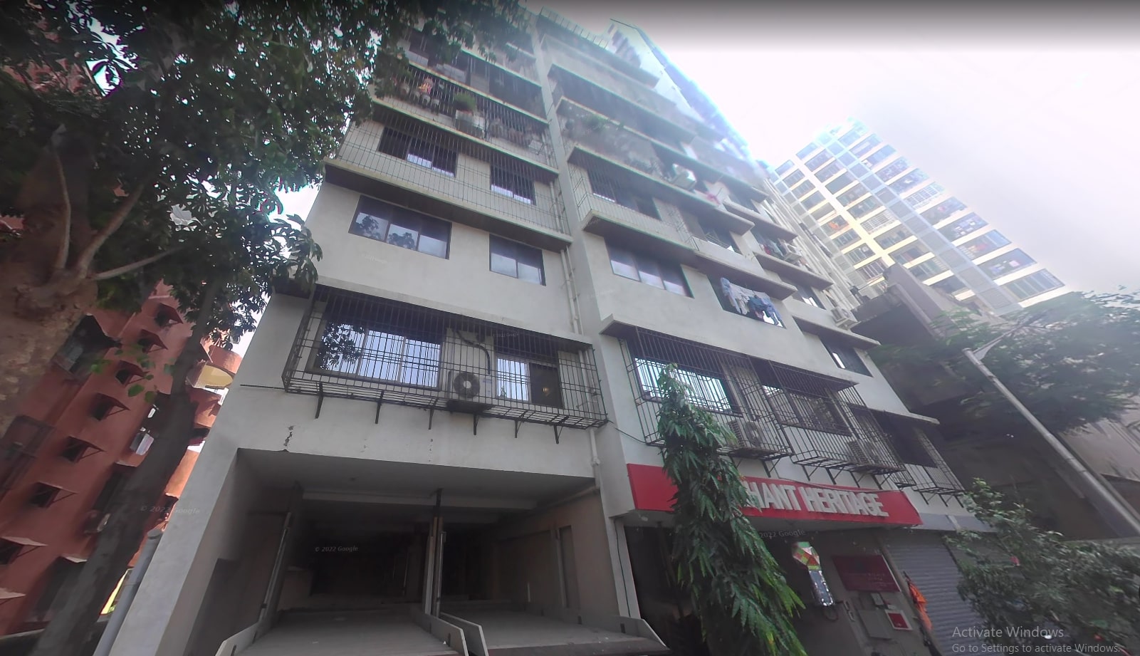 2 BHK Semi Furnished in Arihant Heritage , Parel